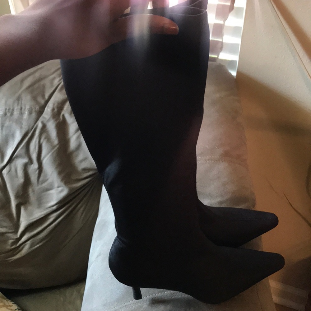 *CATHY JEAN* Brand New Black Stretch Boots